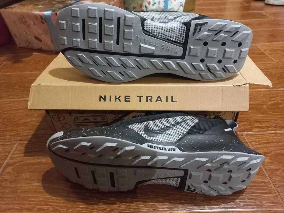 кросівки Nike Juniper Trail 3 модель FQ0902-001