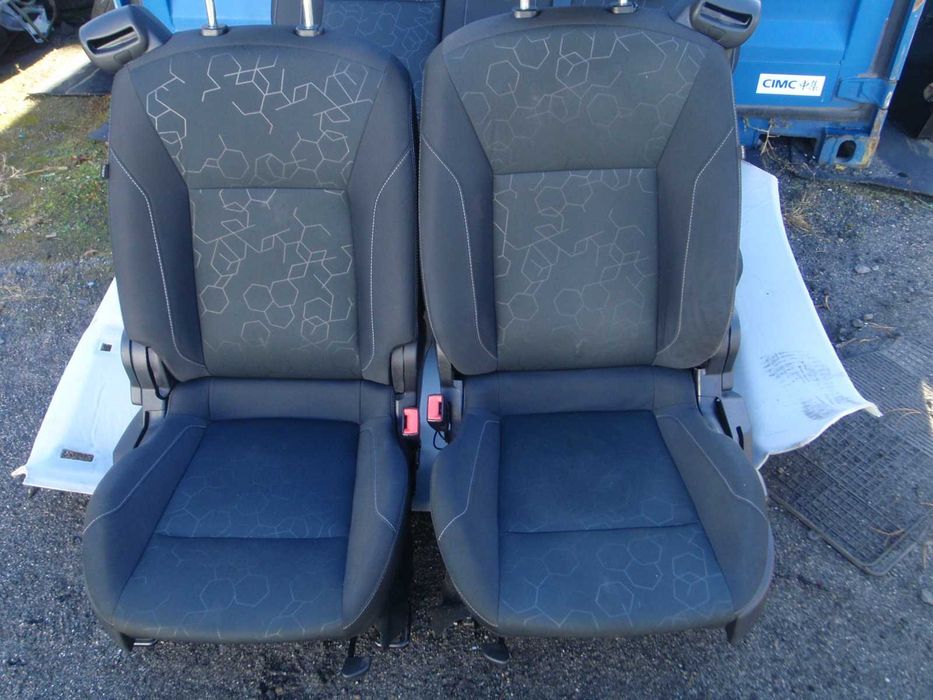 Ford B-Max fotele,kanapy komplet