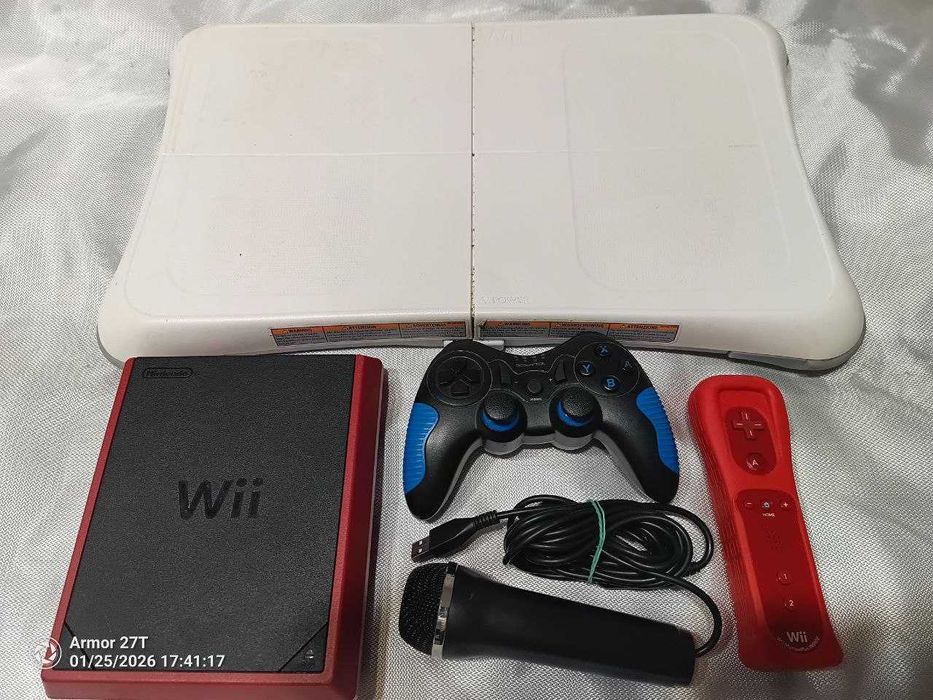 Коллекционная приставка Nintendo Wii Mini RVL-201