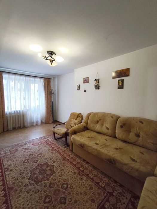 Продаж просторої 4к квартири на Відінській. Окремі кімнати