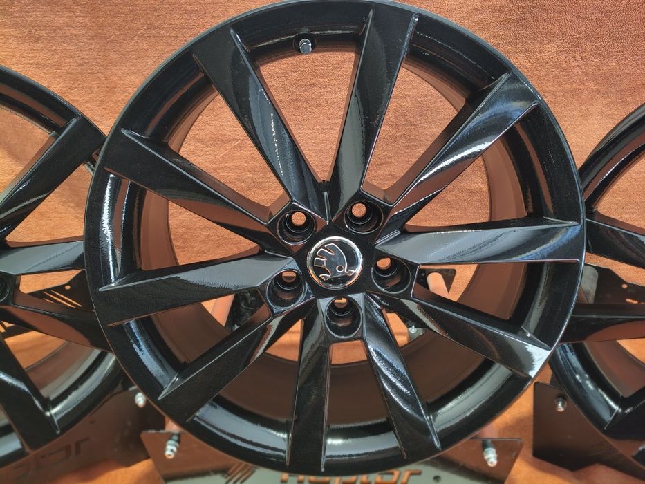 Felgi aluminiowe 18 '5x112 oryginalne Skoda VW Seat