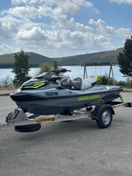 Sea-Doo RXT 325 X RS Personal Watercraft with Deductible VAT