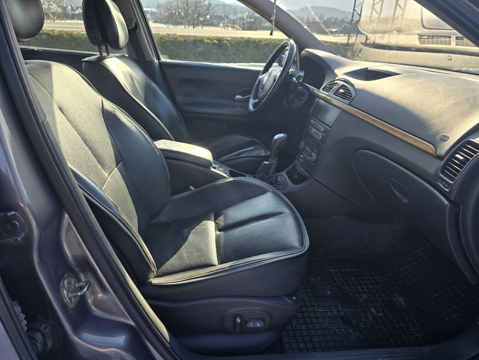 Renault laguna 2 II lif 3.0 V6 automat hak gaz LPG