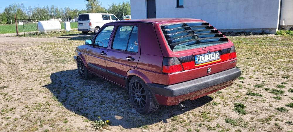 Volkswagen Golf 2