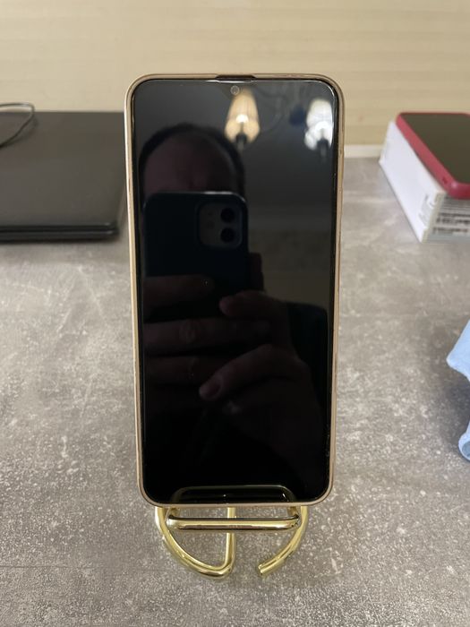 Продам Samsung A30s 3/32 gb