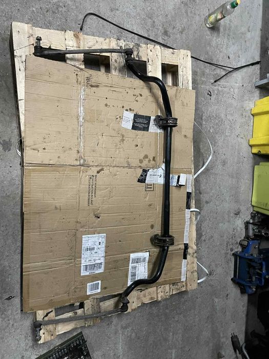Bmw m3 e93 e92 v8 s65b40  m3  stabilizator stabilizatrory