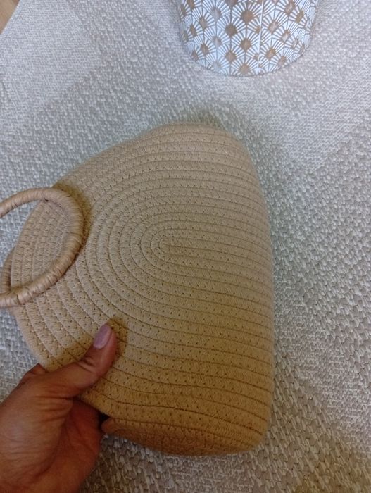 Pleciony kuferek do ręki TK Maxx