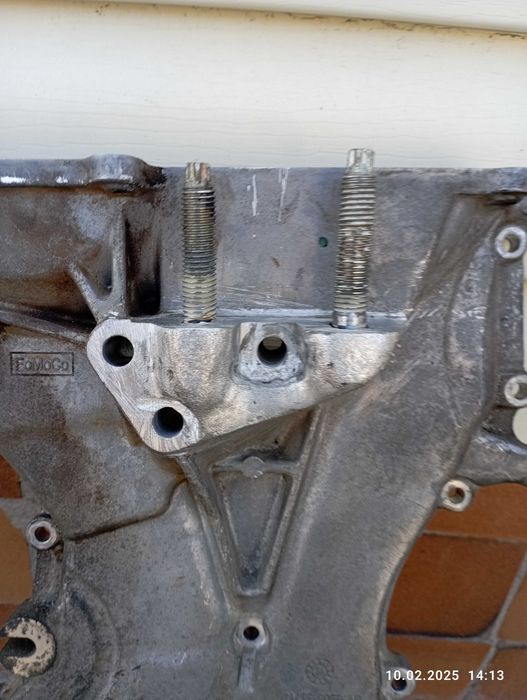 Передняя крышка двигателя Ford Ecosport 18-22 2.0