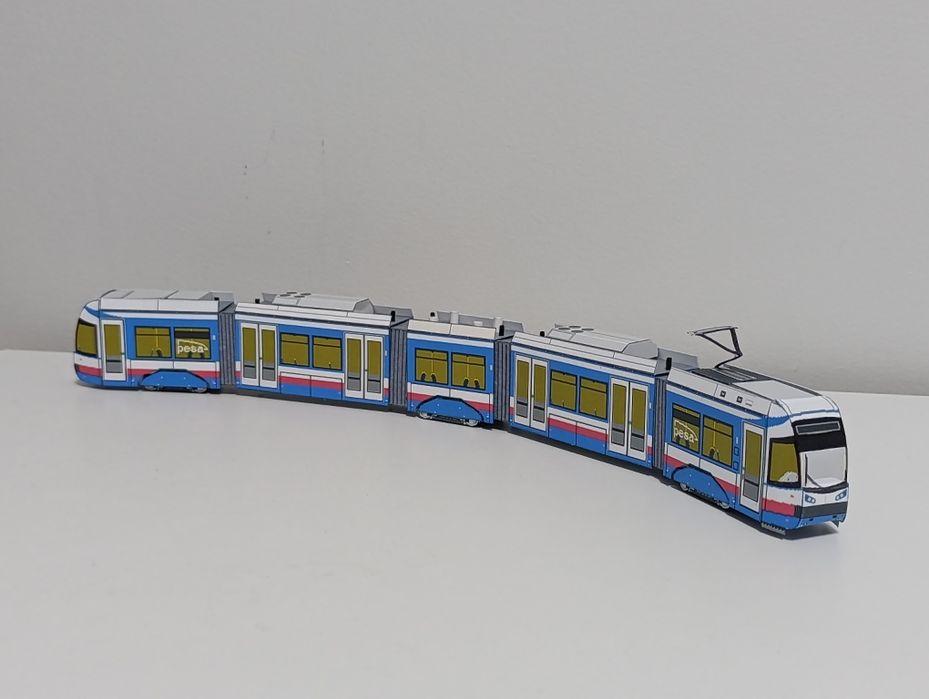 Tramwaj PESA 122N malowanie MPK Bydgoszcz sklejony Model kartonowy zab