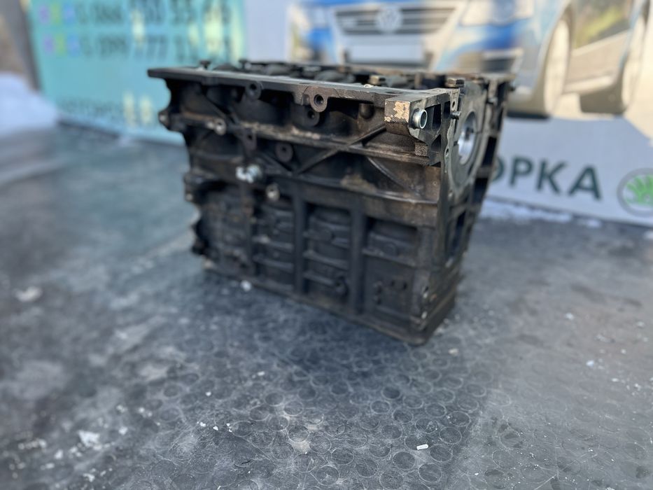 Блок двигуна циліндрів 2.0 tdi bkd фольксваген пассат б6 passat b6