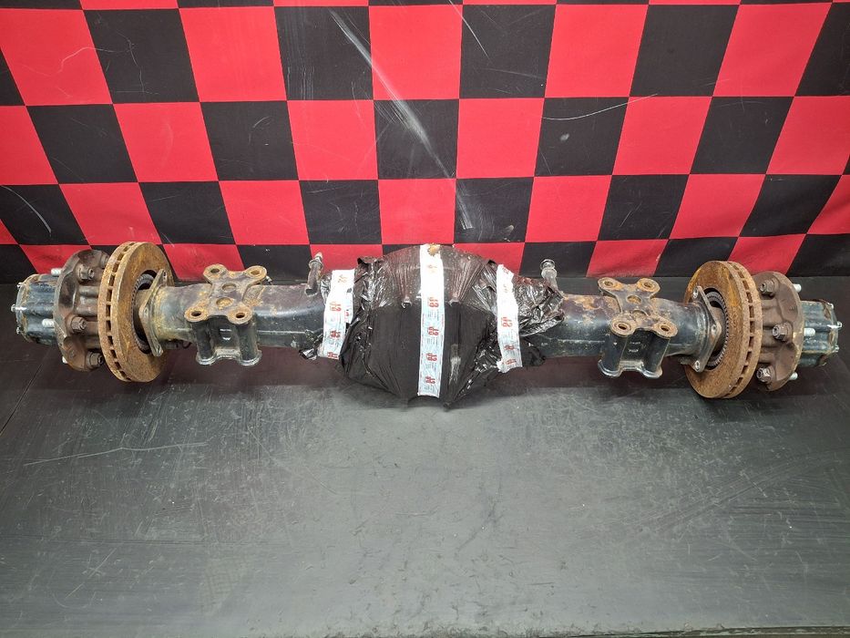 Eixo traseiro discos MITSUBISHI TRUCKS Canter