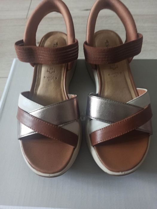 Sandały Tamaris Wide Fit 39