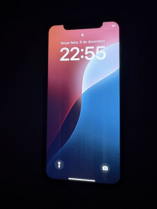 iPhone 11 bom estado