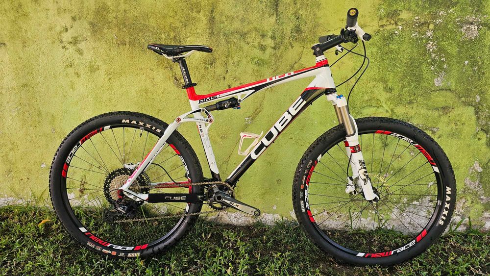 Bicicleta BTT - Cube HMS 110 Pro 20''