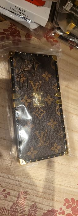 etui lv do   Apple iphone 14plus ultra