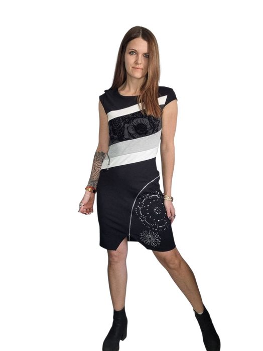 Czarna sukienka Desigual Rozmiar s 36