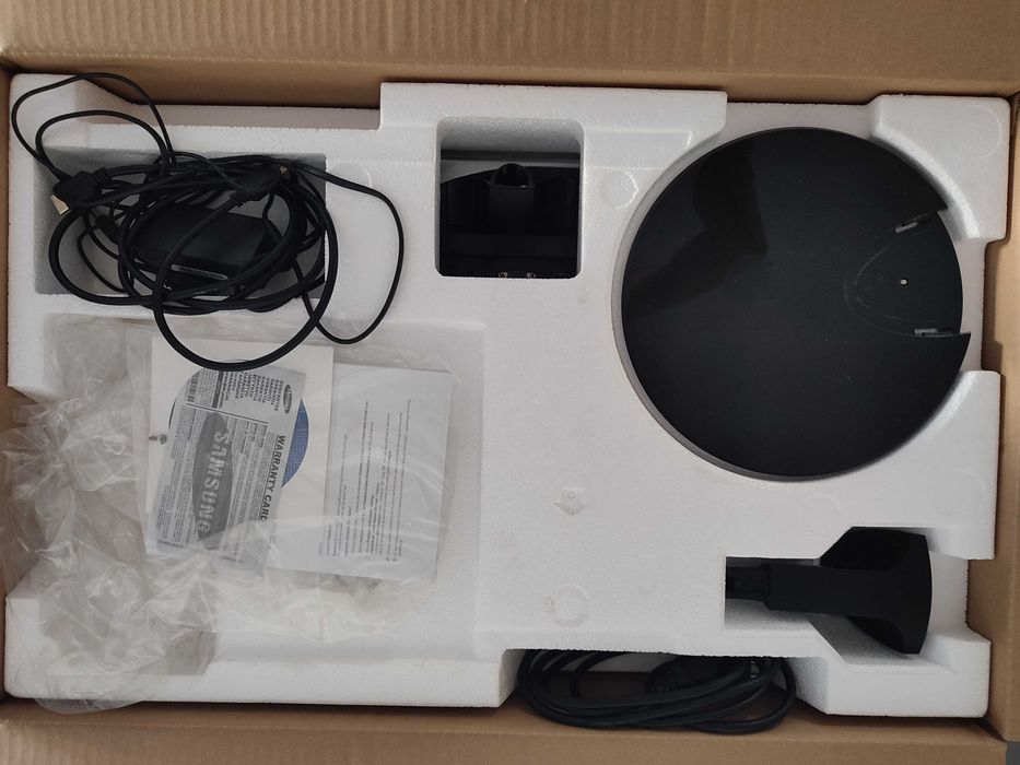 Monitor Curvo Samsung 27" FHD CF390