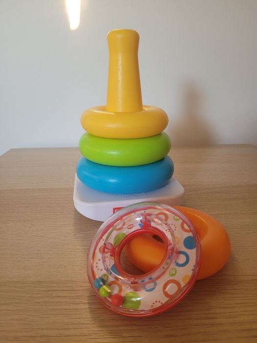 Piramidka Fisher Price