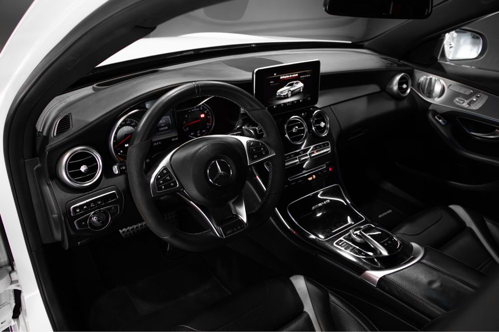 MERCEDES-BENZ C63 AMG 4.0 V8 Bi Turbo 476 CV Ano 2016