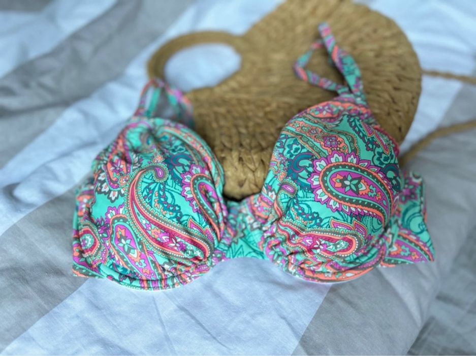 Góra od kostiumu bikini celtyckie wzory boho etno