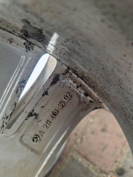 диски легкосплавні Mercedes 8Jx17 5x112 ET38 А211 401 36 02