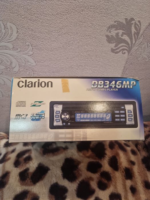 Новая автомагнитола Clarion