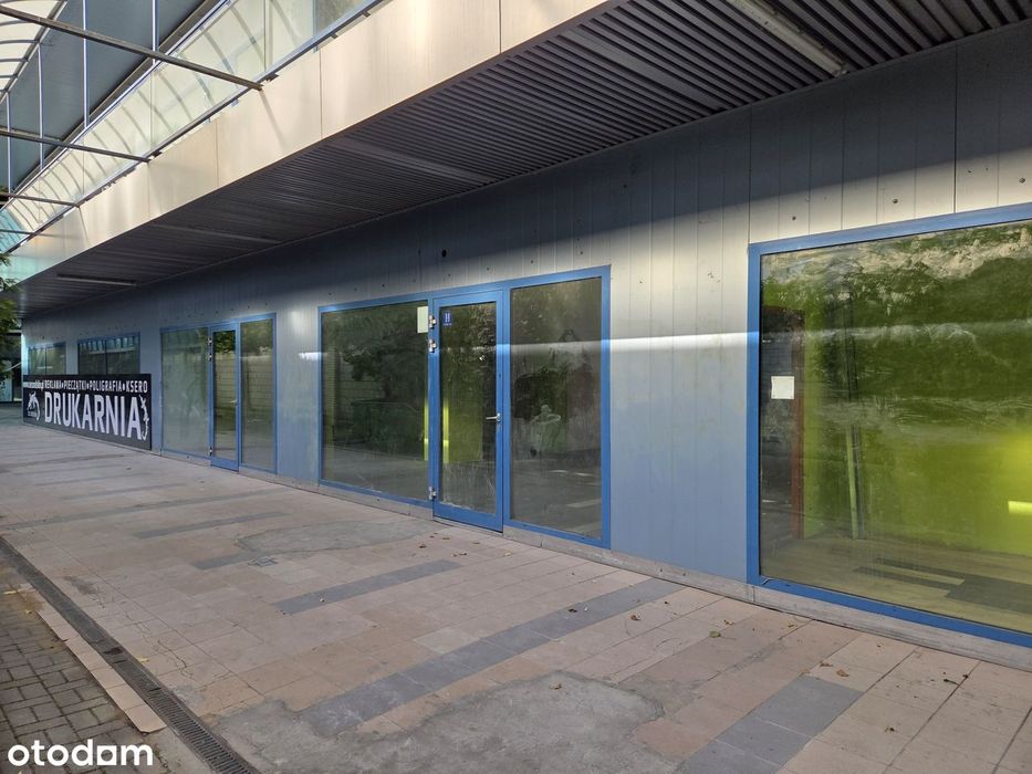 Lokal o pow. 114m2m2 na parterze w budynku usługowo-biurowo-handlowym