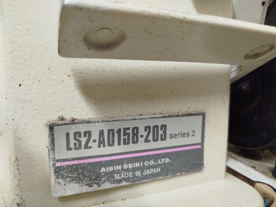 Máquina de costura de ponto corrido Toyota