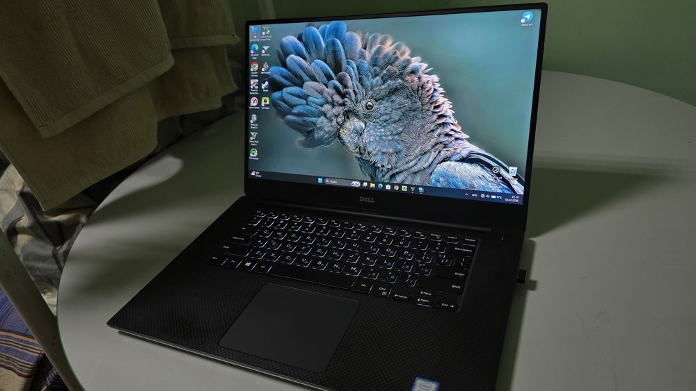 Обмін DELL Precision 5520/Intel i7-7820HQ/NVIDIA Quadro M1200 (4 ГБ GD