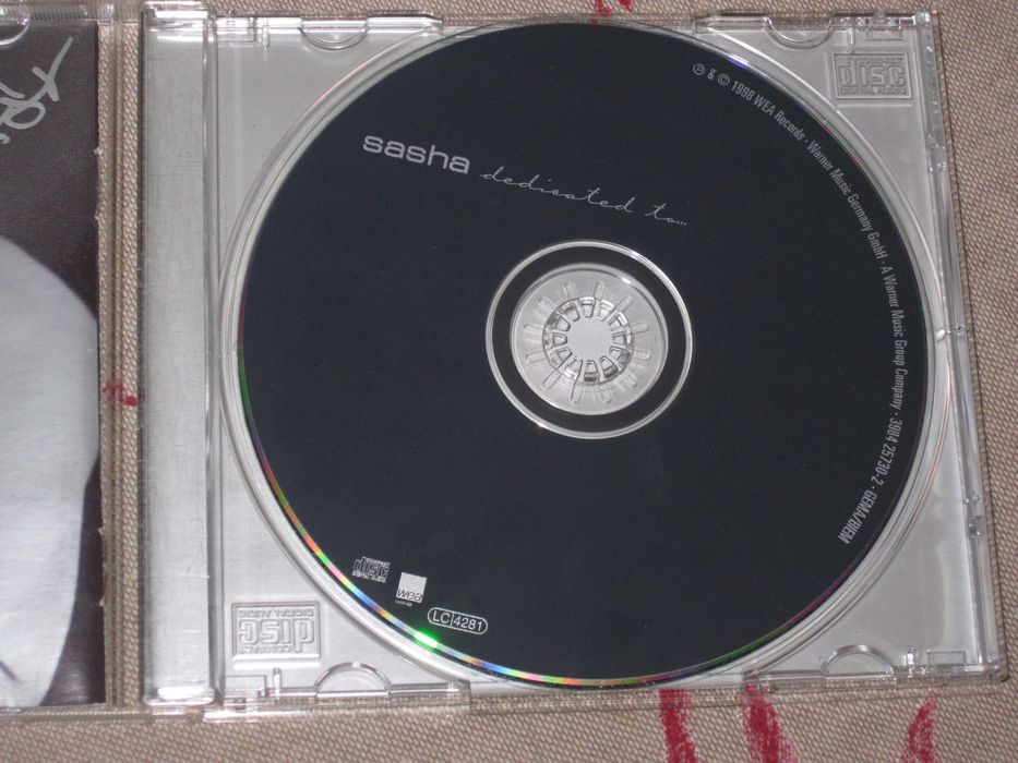 CD Sasha - Dedicated To...434266265050818561