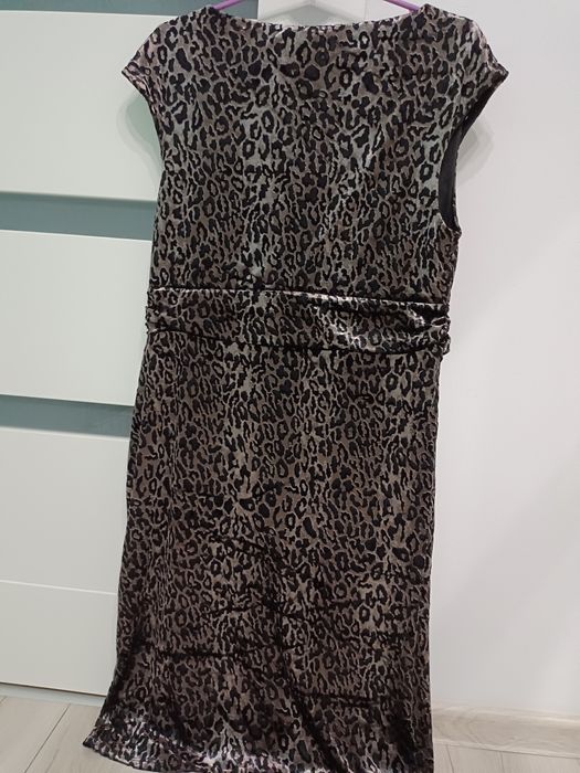 Sukienka L (16 )