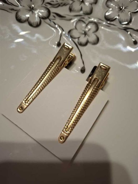 Spinki do włosów, dwie sztuki, nowe