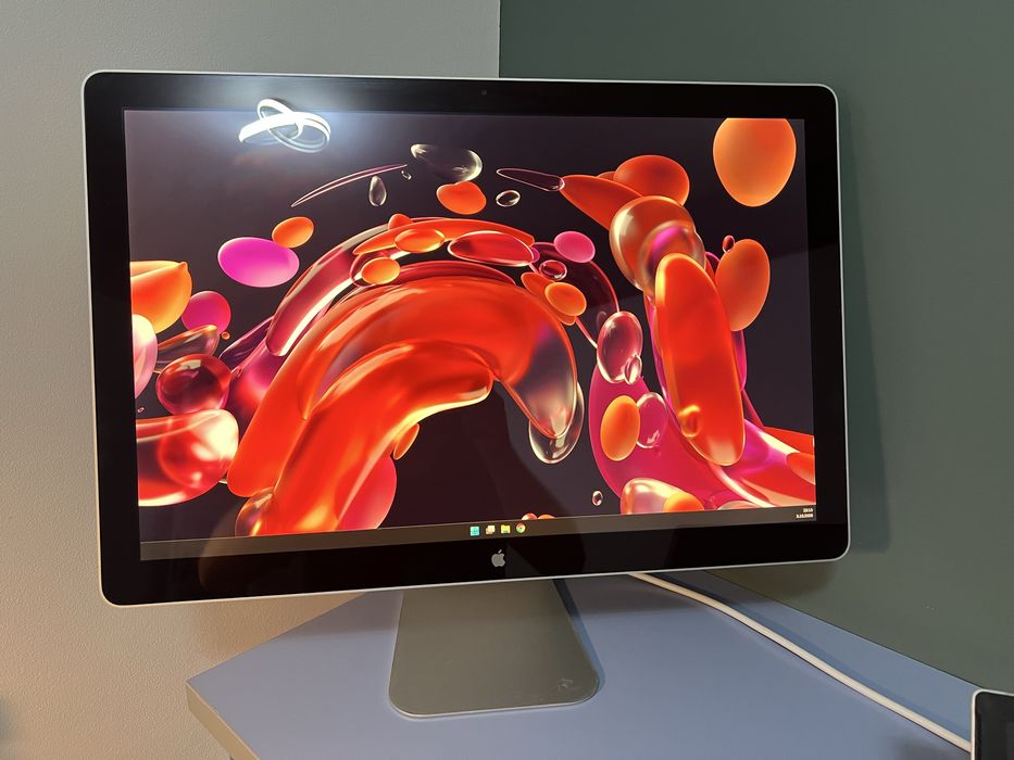 Apple Cinema Display 24 cale A1267 świetny stan