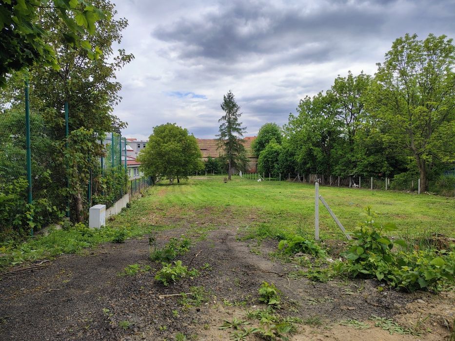 Sprzedam działkę budowlaną w Pieszycach