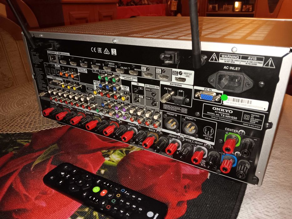 Onkyo tx-nr1030 atmos 3d 4k wifi bluetooth