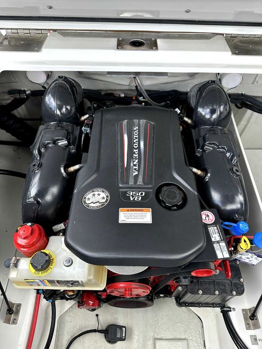 Łódź motorowa Cobalt R6 2021 Tylko 7mth
