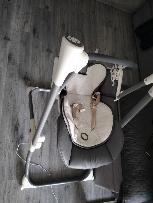 Стільчик для годування, гойдалка Lionelo