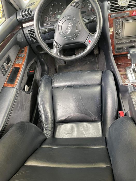 Audi A8 D2 4.2 Mega