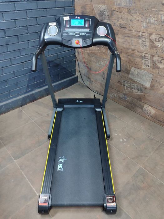 Бігова доріжка Fitlogic. Продаж. Оренда. Доставка. Гарантія.