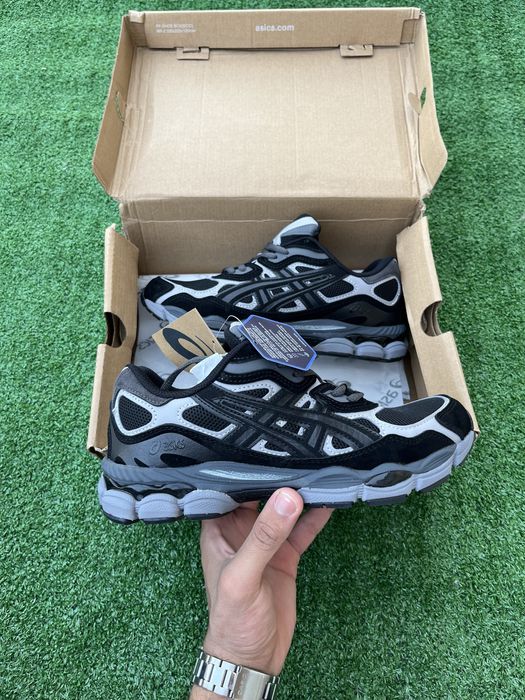 Asics GEL NYC pretas