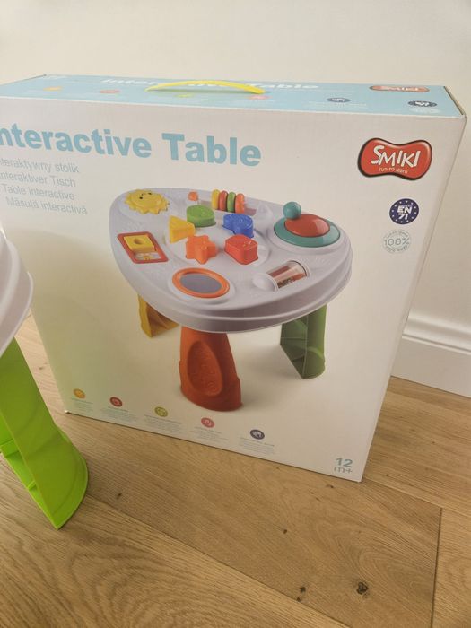 Stolik edukacyjny, interaktywny