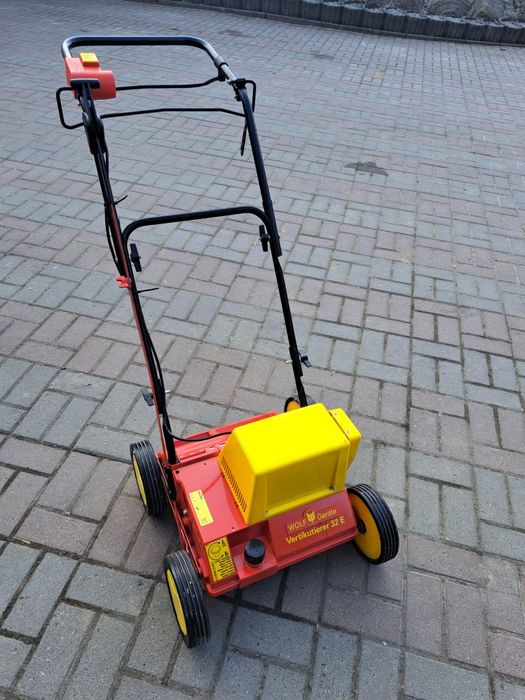 Wertykulator areator