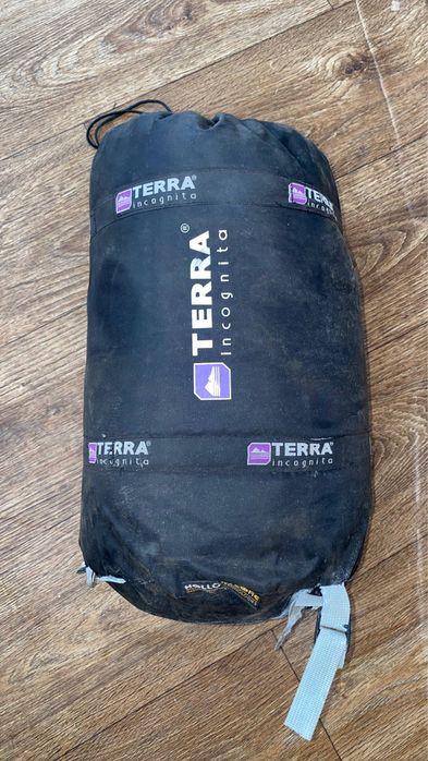спальный мешок серии Terra Incognita Asleep 300