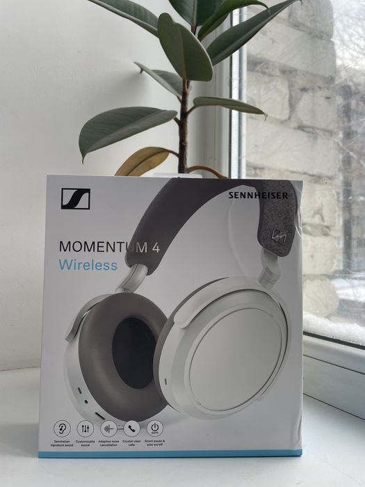 Sennheiser Momentum 4 , нові преміальні навушники.