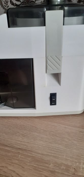 Соковитискач Sweda juice factory