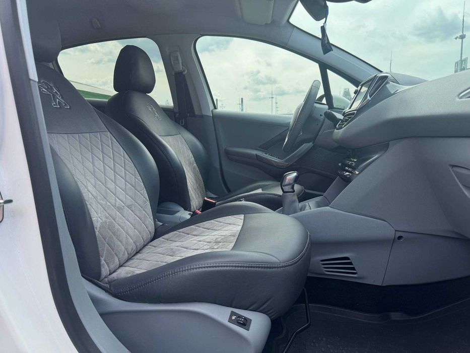 Peugeot 208 2013 VIN VF3CC9HJCDT158310 фото оголошення 12 з 24