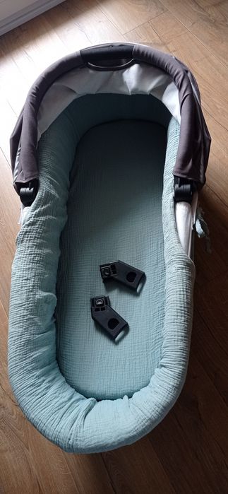 Gondola Valco Snap z motywem kwiatów