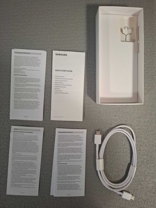 SAMSUNG Galaxy A33 5G (6.4'' - 6 GB - 128 GB)