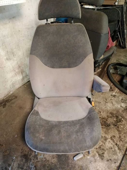 Автомобильные сидушки Ford Gelexy