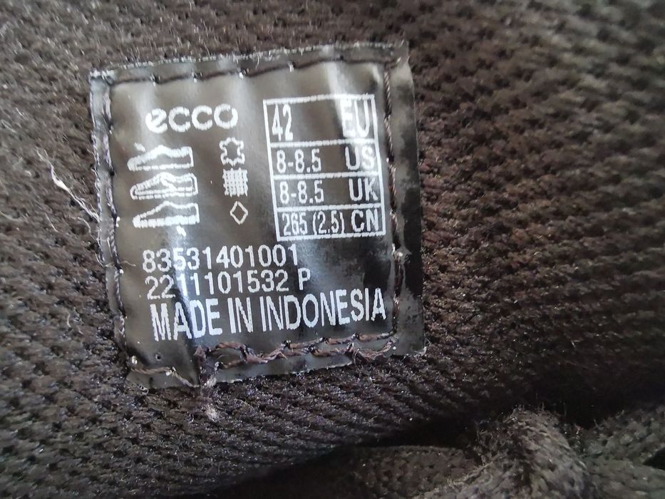 Ecco Exostride skórzane buty sportowe 42